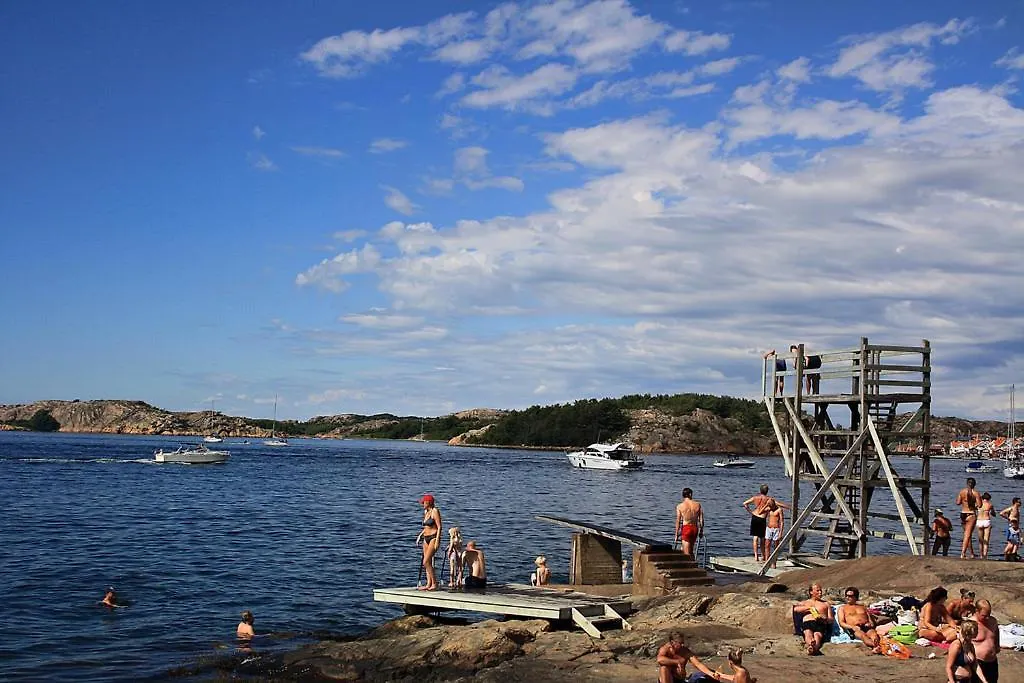 غوتنبرغ Fjallbacka Harbour Cottage السويد